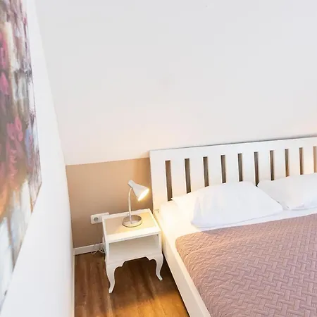 Fasanenweg 8b Jelena